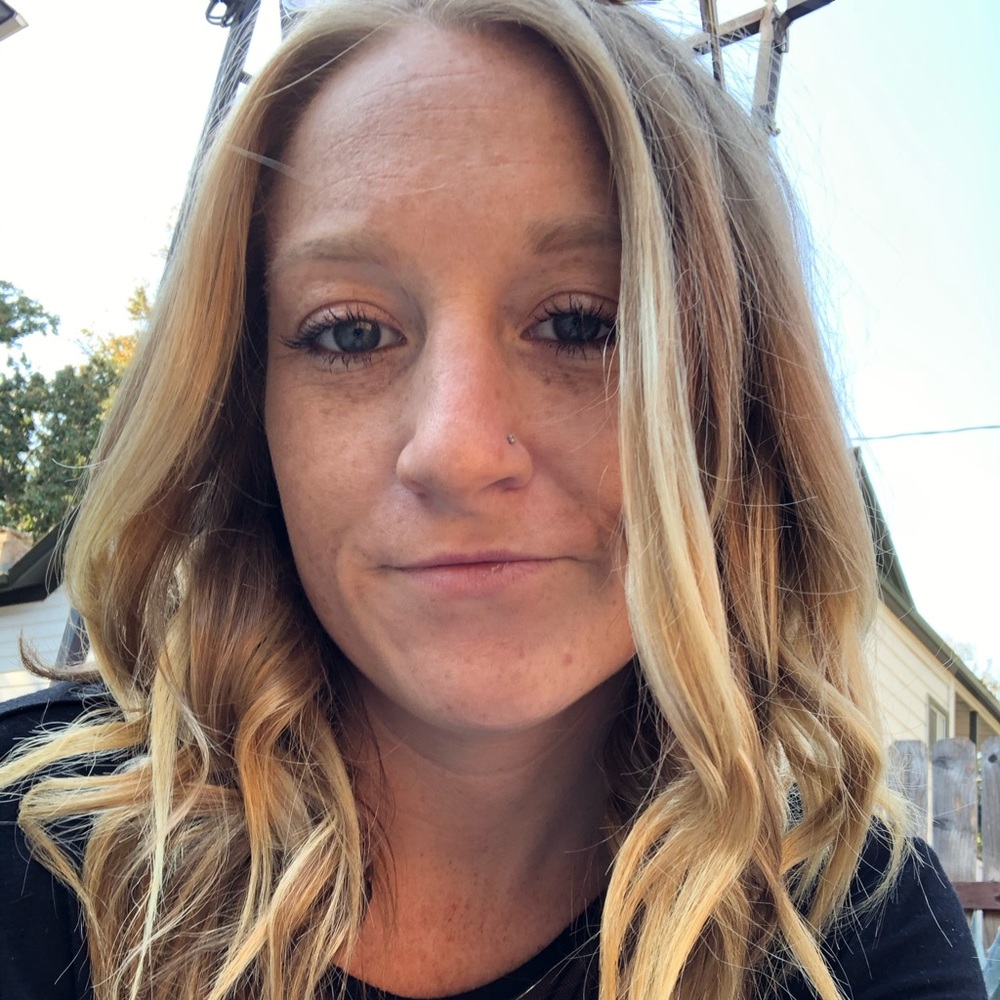 Meet your Posher, Torri
